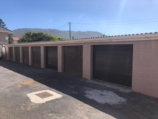 3 Bedroom Property for Sale in Fish Hoek Western Cape